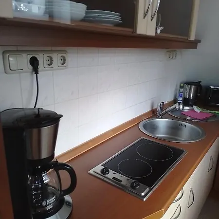 アパート 1 Direkt Am シュヴィーローゼー